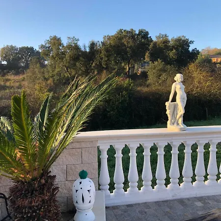 Villa Fiore